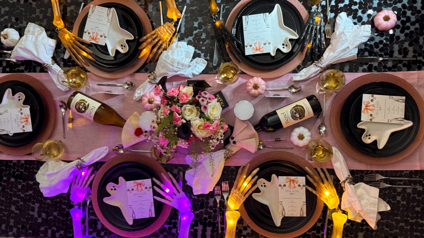 Ghouls & Gals tablescape:  Halloween Dinner Ideas. Adult Halloween Party Menu. 