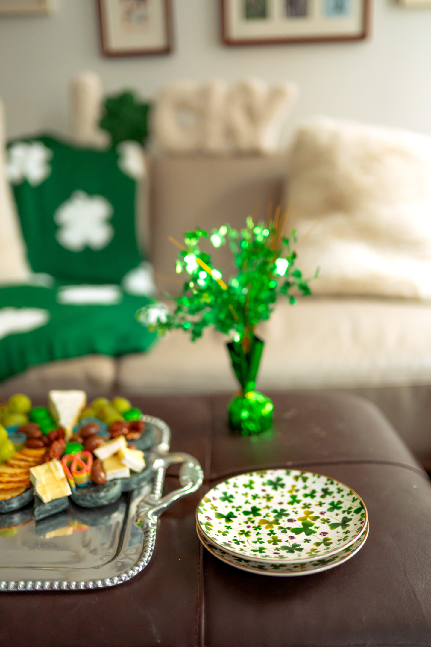 St. Patrick’s Day Decor Ideas. Shamrock Plates